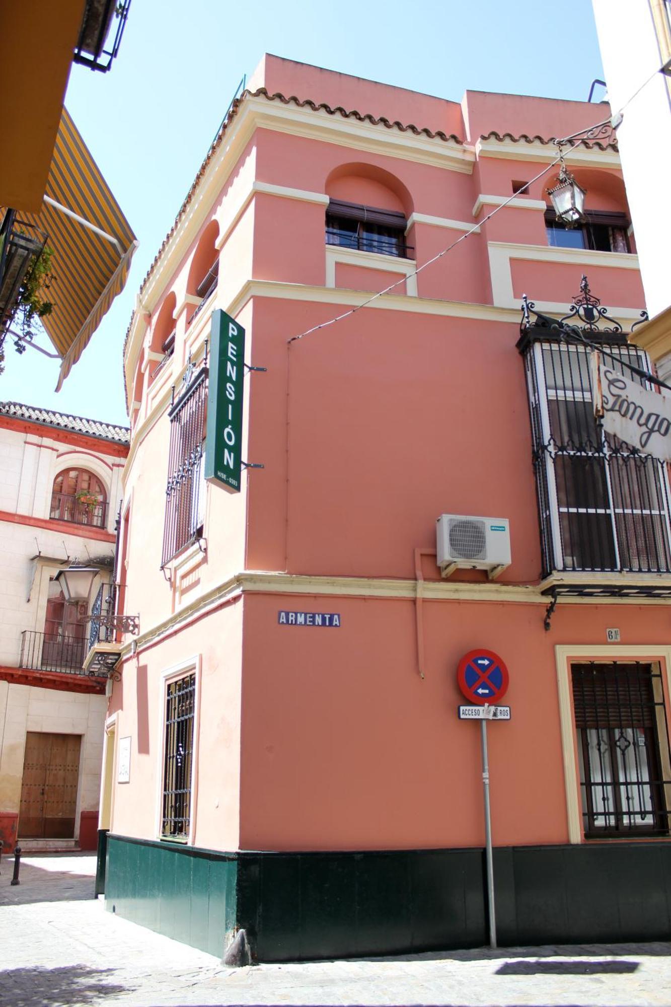 Hotel Pension Catedral Sevilla Exterior foto